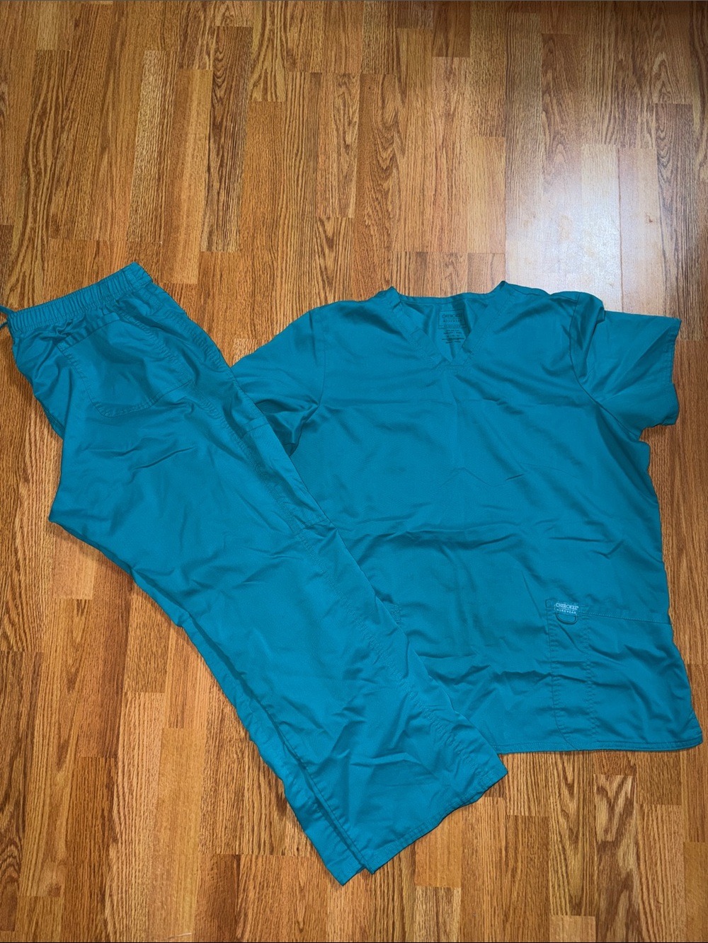Cherokee Teal Women's Scrub Set top XL bottom petite Large